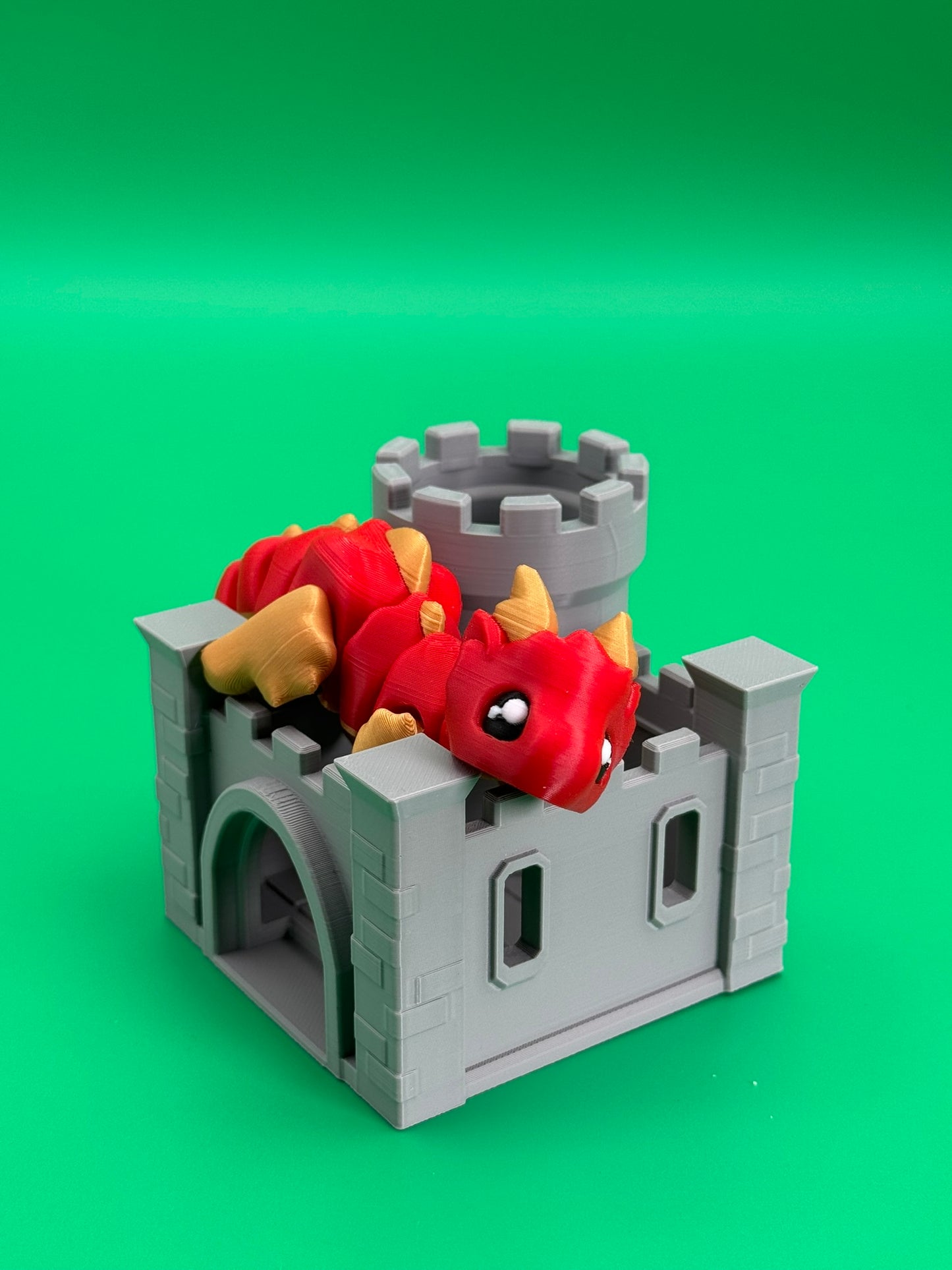 Fantasy Dragon & Castle Desk Toy β Geek Office Decor, Pop-Culture Gift