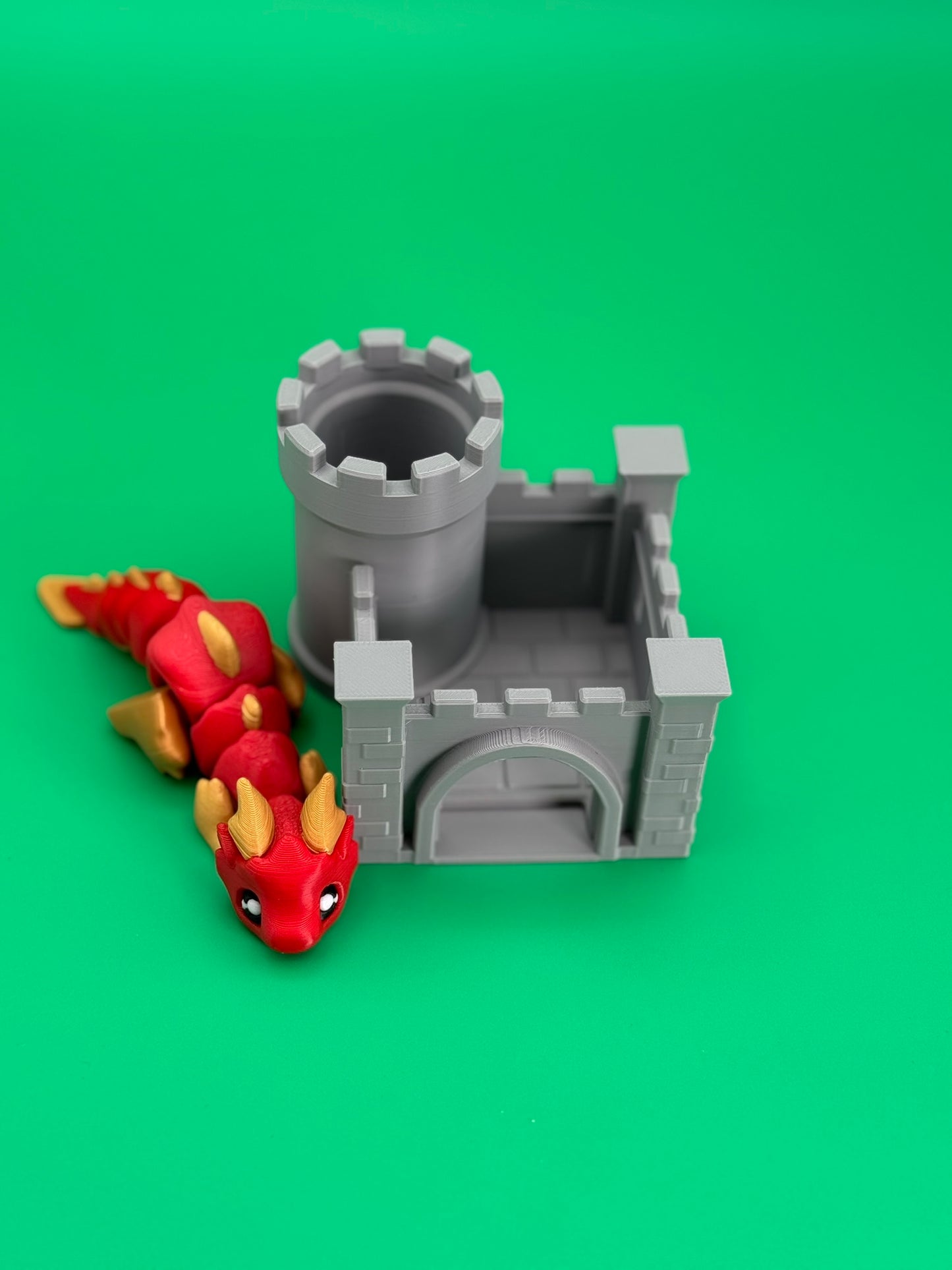 Fantasy Dragon & Castle Desk Toy β Geek Office Decor, Pop-Culture Gift