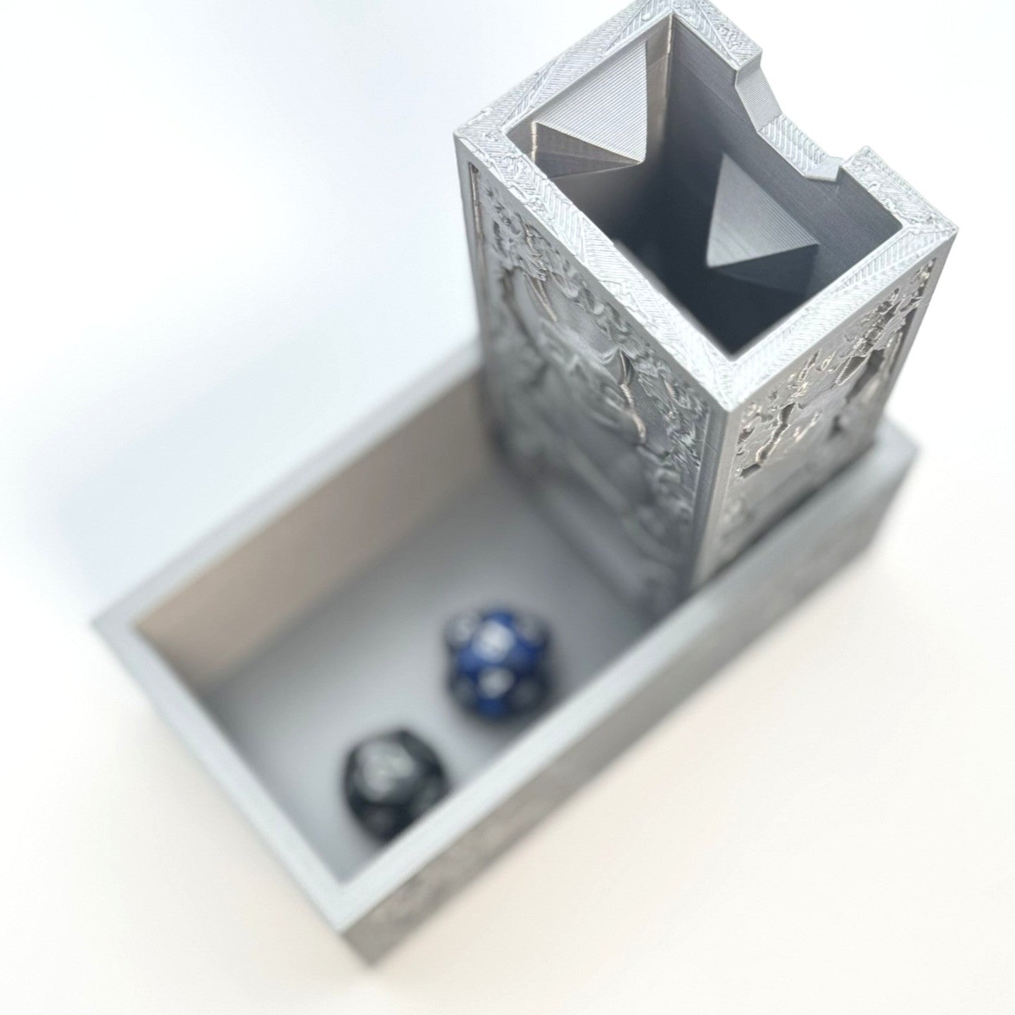 Folding Silver Dice Tower with Cute Smiling Dinosaur – D&D, RPG, Table gaming