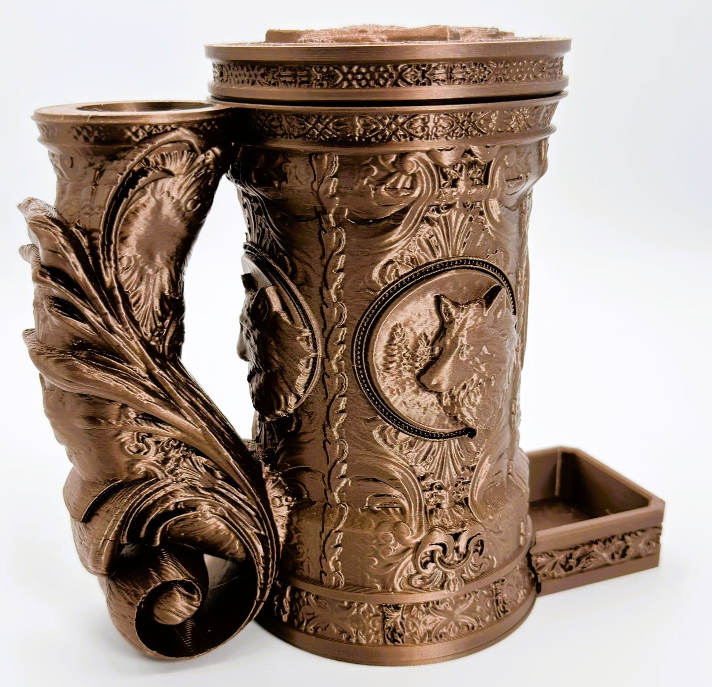 Wolf Themed Dice Tower Tankard with Dice Vault