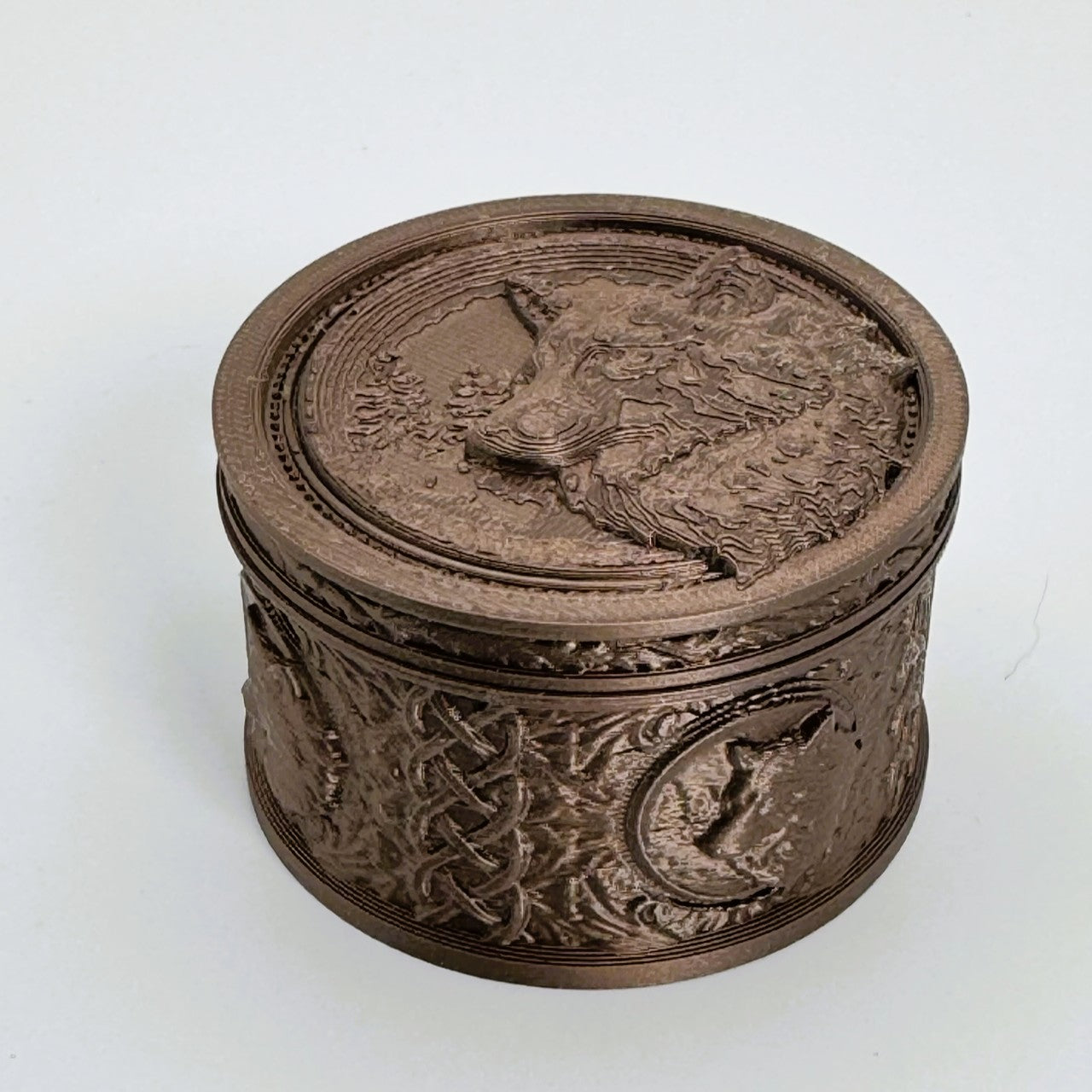 Wolf Themed Dice Tower Tankard with Dice Vault